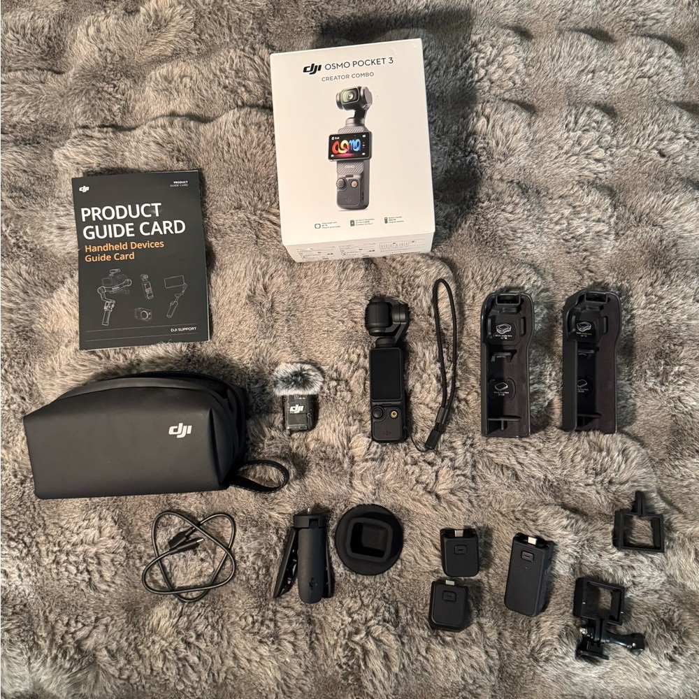 DJI Osmo Pocket 3 Creator Set with Black Accessories